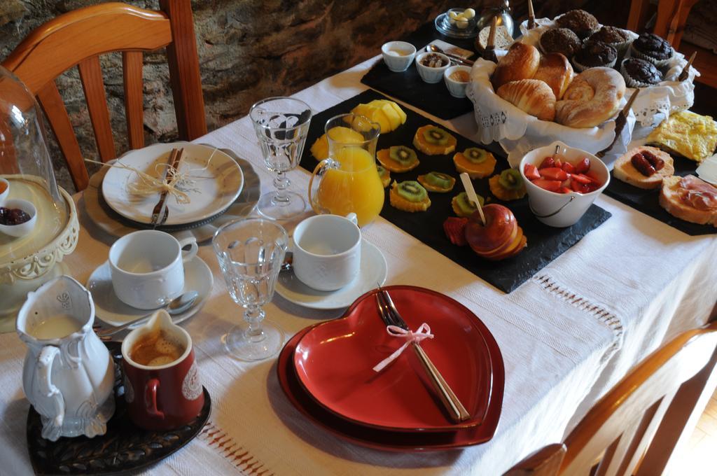Casa Puig Hotel Montcorbau Екстериор снимка