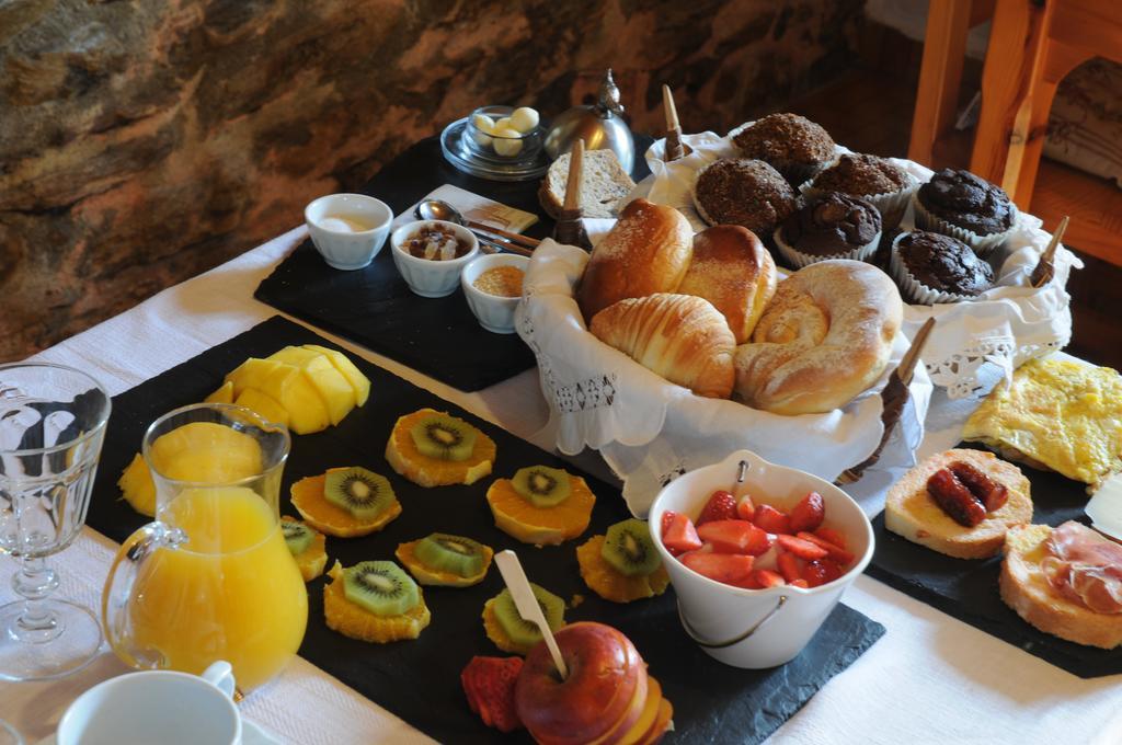 Casa Puig Hotel Montcorbau Екстериор снимка