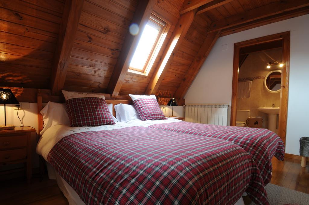 Casa Puig Hotel Montcorbau Екстериор снимка